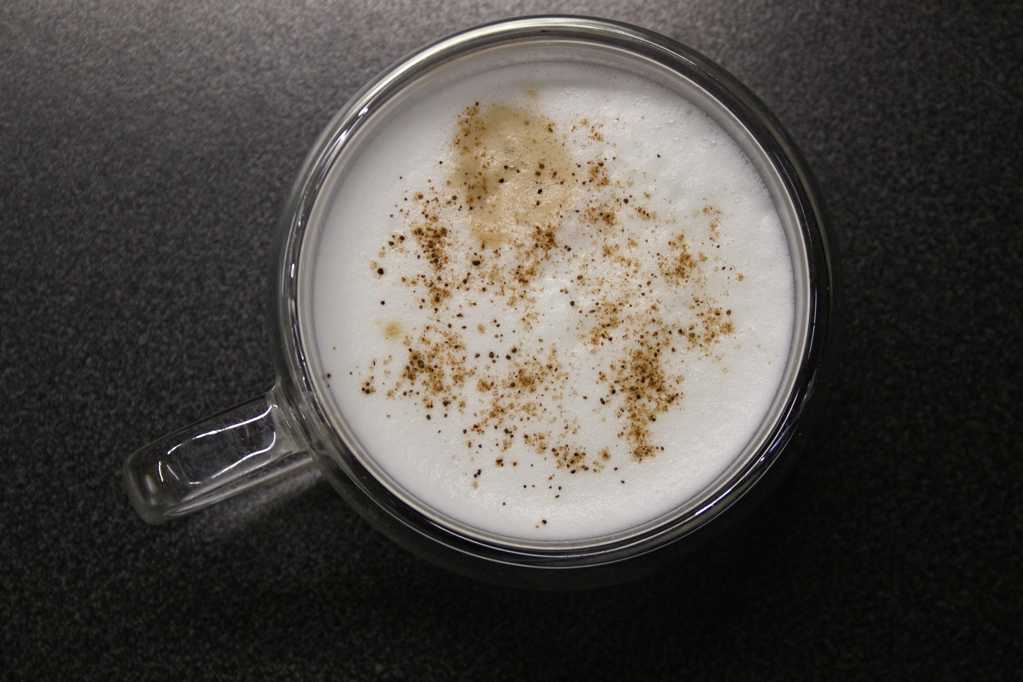 自制牛奶咖啡图片