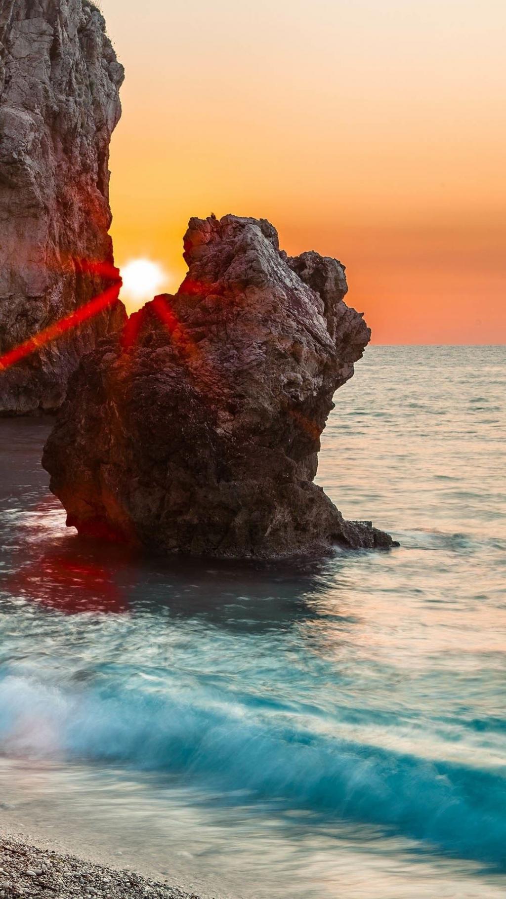 太阳在岩石清楚的蓝色海iphone 6加上hd墙纸 图片 Ios桌面