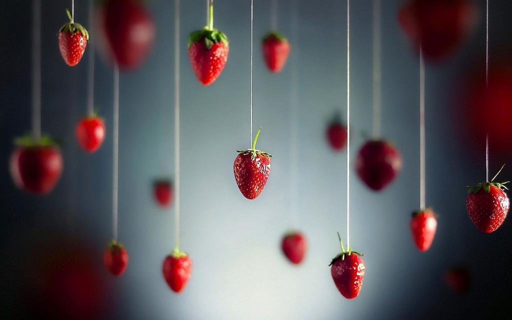 草莓艺术Mac壁纸