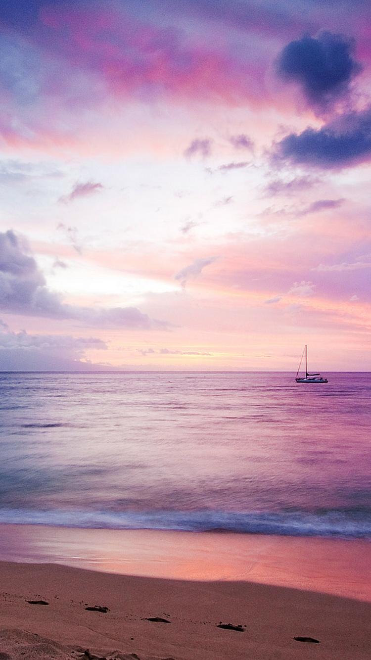 梦幻般的海船海滩iPhone 6壁纸
