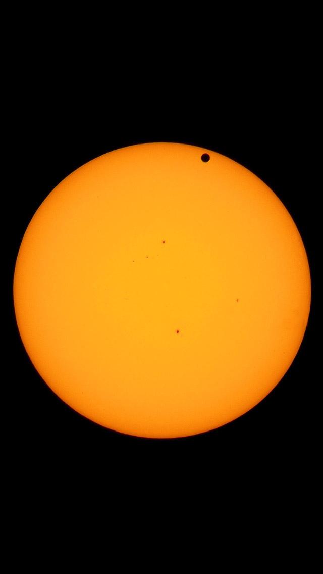 金星和太阳望远镜iPhone 5壁纸
