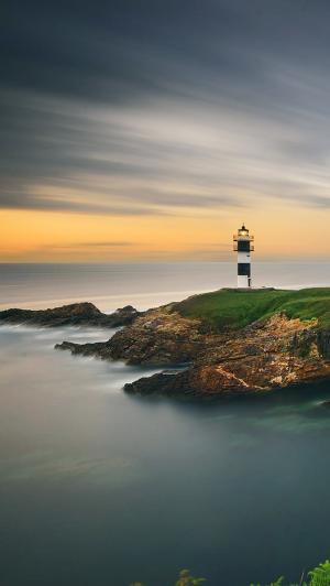 美丽的灯塔日落海洋iPhone 5壁纸