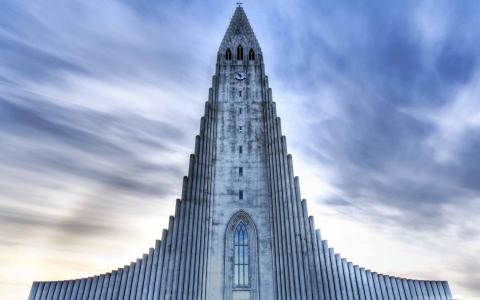 教会在雷克雅未克冰岛Mac壁纸