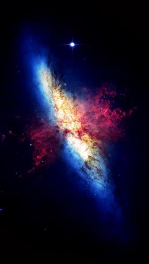 多彩的超新星爆炸图iPhone 5壁纸