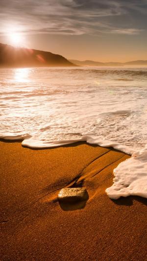 早晨海滩挥动iPhone 6墙纸