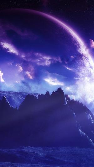 紫月亮外星人世界iPhone 5壁纸