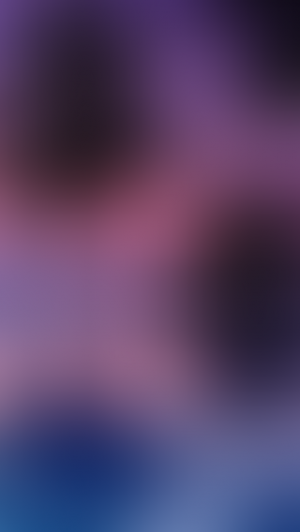 紫色斑点模糊iOS7 iPhone 5壁纸