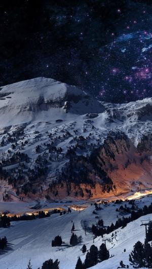 冬天山景观明星iPhone 5壁纸
