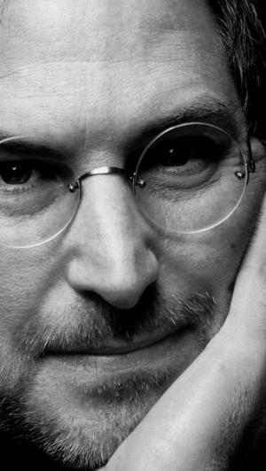 史蒂夫·乔布斯肖像近距离眼镜iPhone 5壁纸