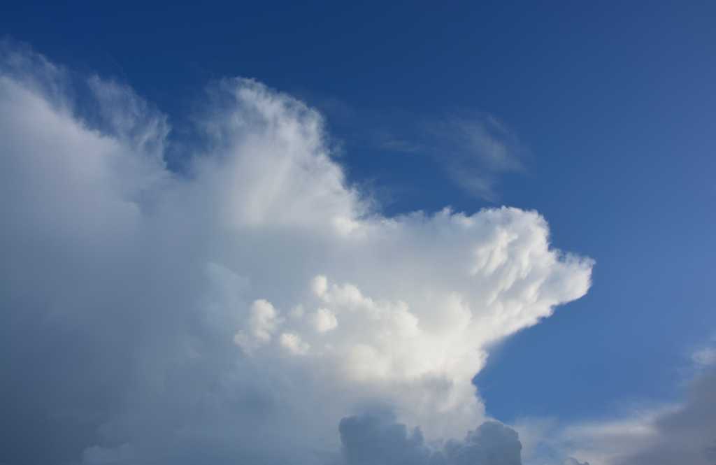 唯美的蓝天白云图片