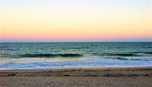 沙滩夕阳美景图片