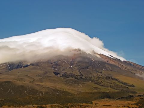 厄瓜多尔科托帕希自然光景图片