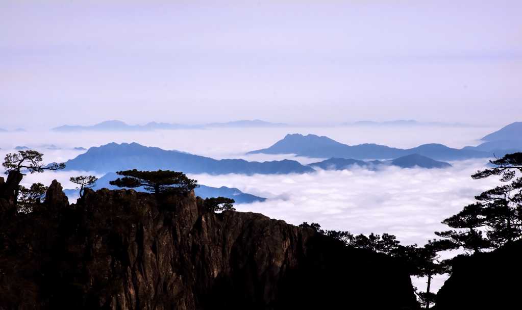安徽黄山云海光景图片
