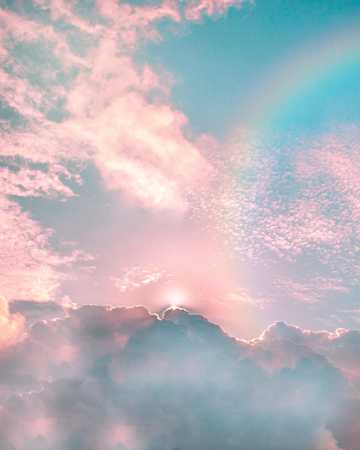 七色彩虹唯美天空