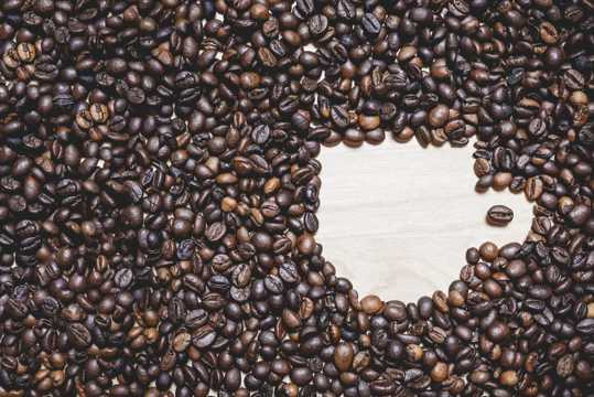 创意咖啡豆摆设图片