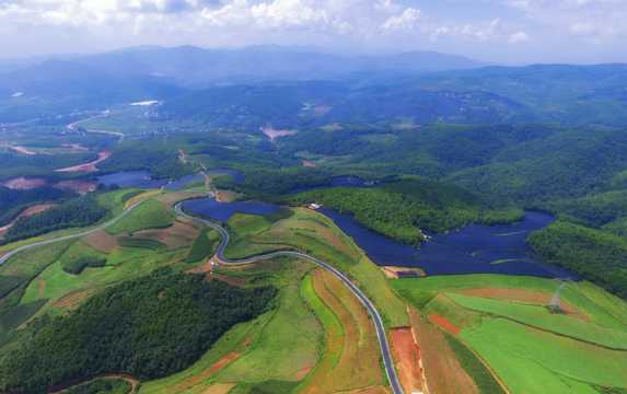 云南东川红土地自然自然风光图片