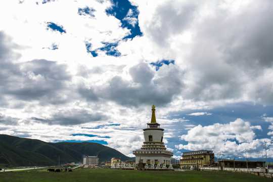西藏东嘎寺景物图片