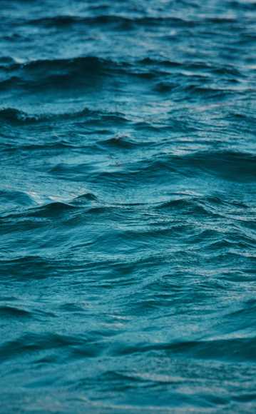 蓝色海水大海照片