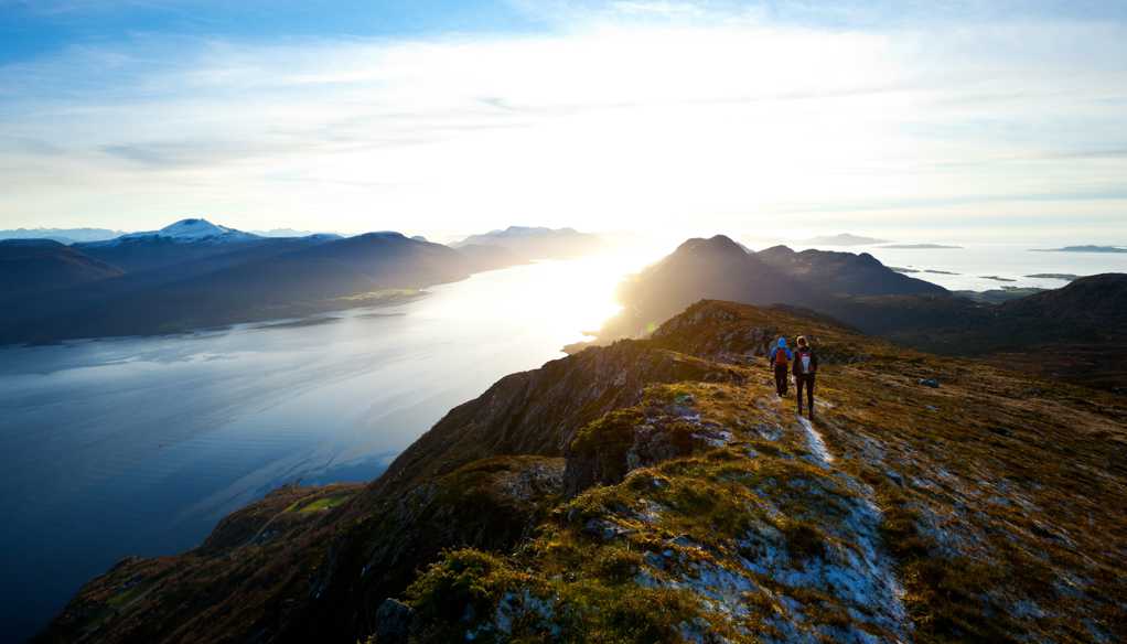 挪威徒步旅游光景图片