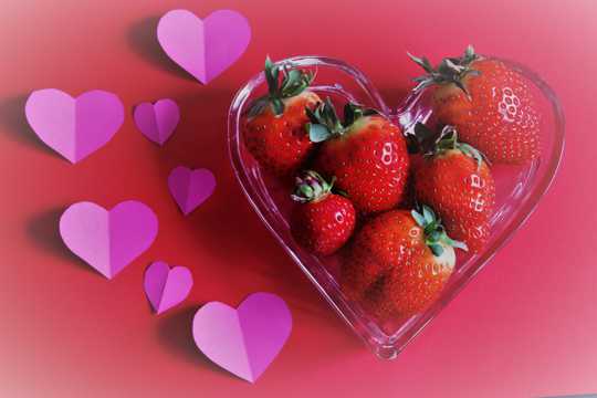 爱心包装草莓图片