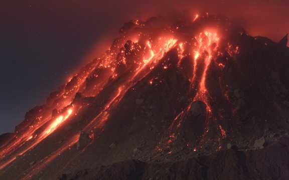 火山景致图片