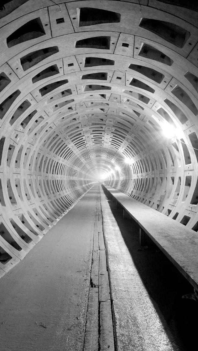 地下隧道施工iPhone 5壁纸