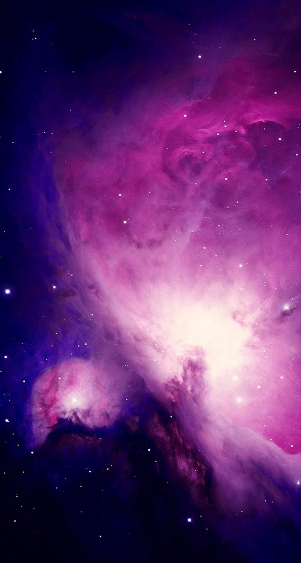 壮观的紫色星云空间iPhone 6 Plus高清壁纸